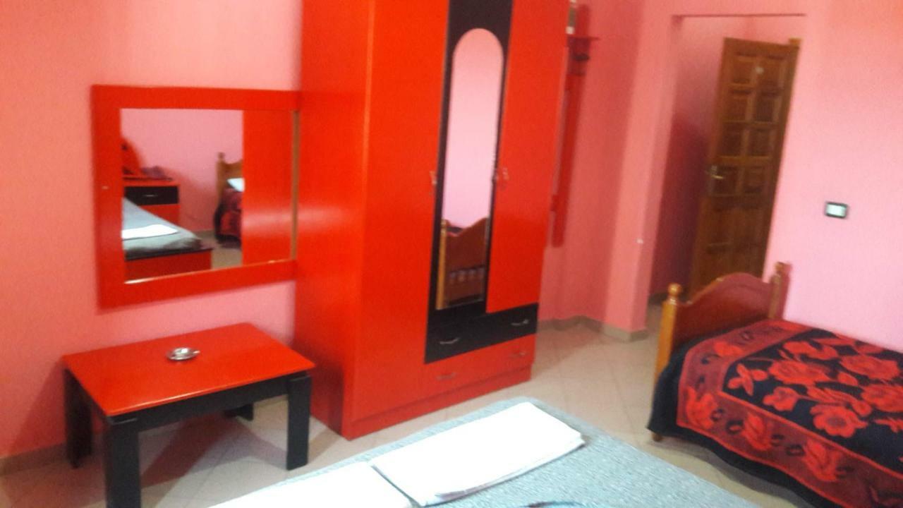 Hotel Europa Lezhë Zewnętrze zdjęcie
